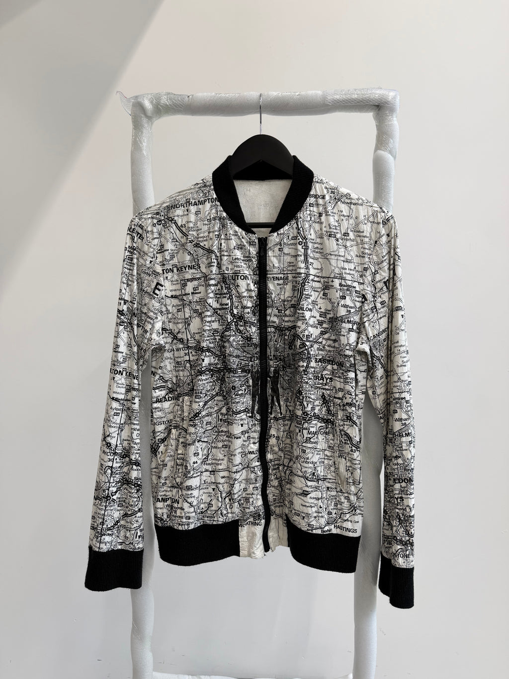 SS2004 Number Nine Polyethylene London Map Light Jacket