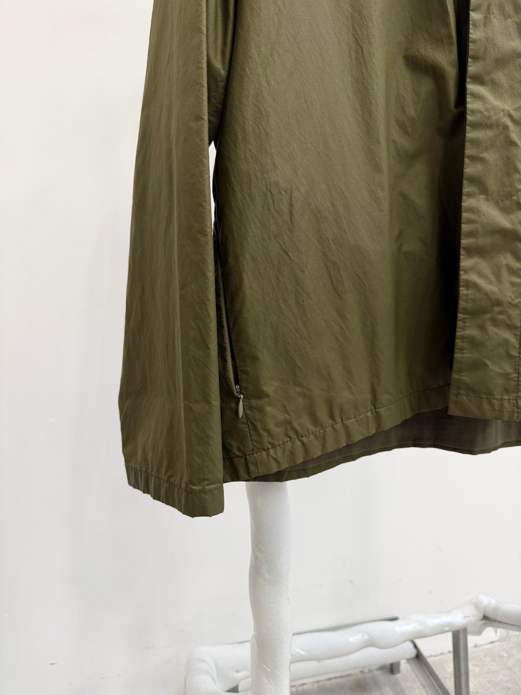 SS1999 Helmut Lang Light High-Neck Buttoned Jacket