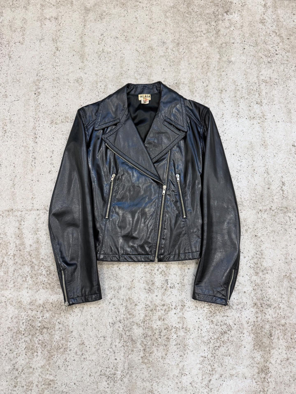 FW1990 Alaïa Patent Leather Perfecto With Darted And Laced Back