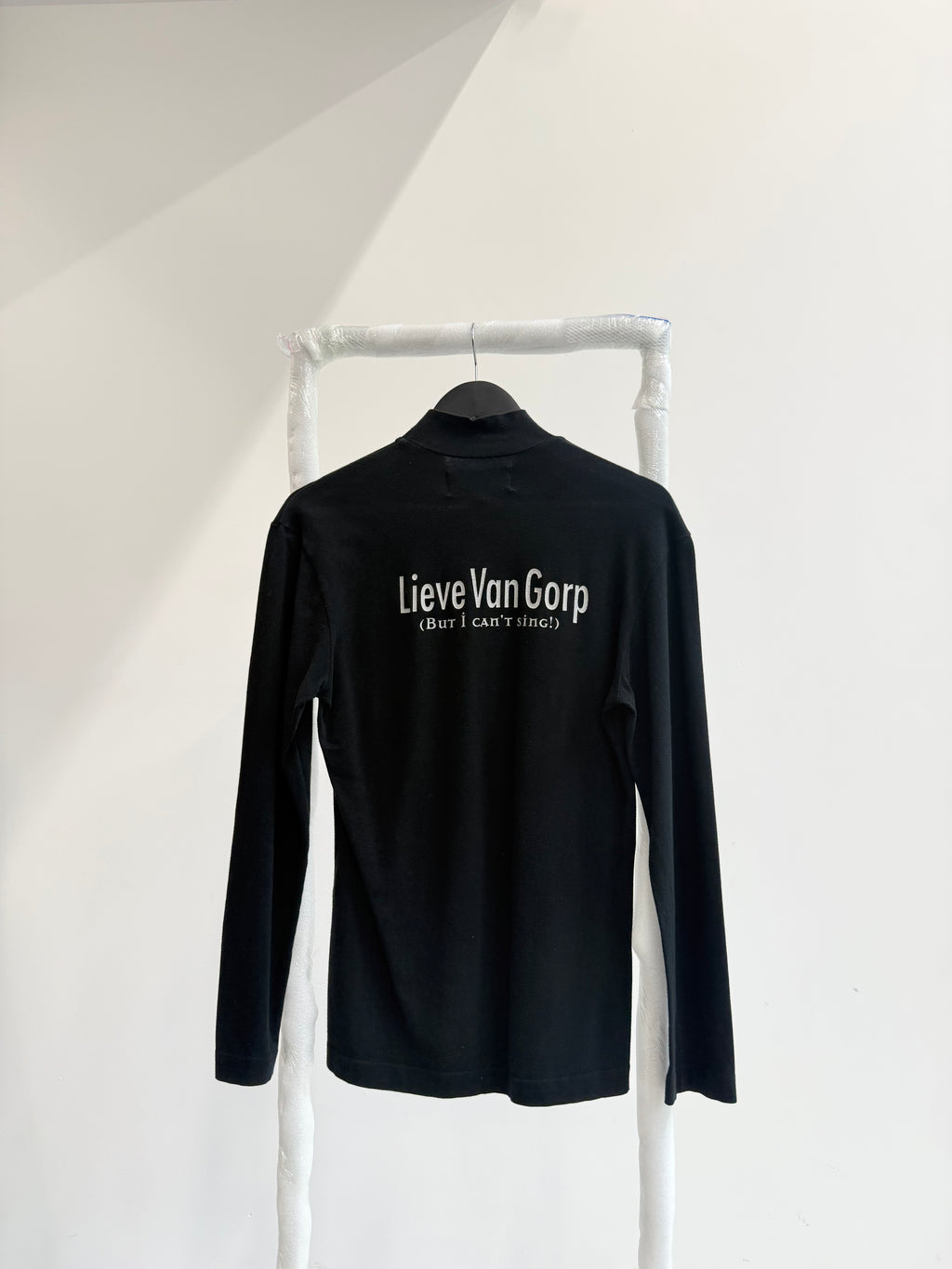 AW2000 Lieve Van Gorp 'Rock N Roll Star' High-Neck With Removable Leather Tag