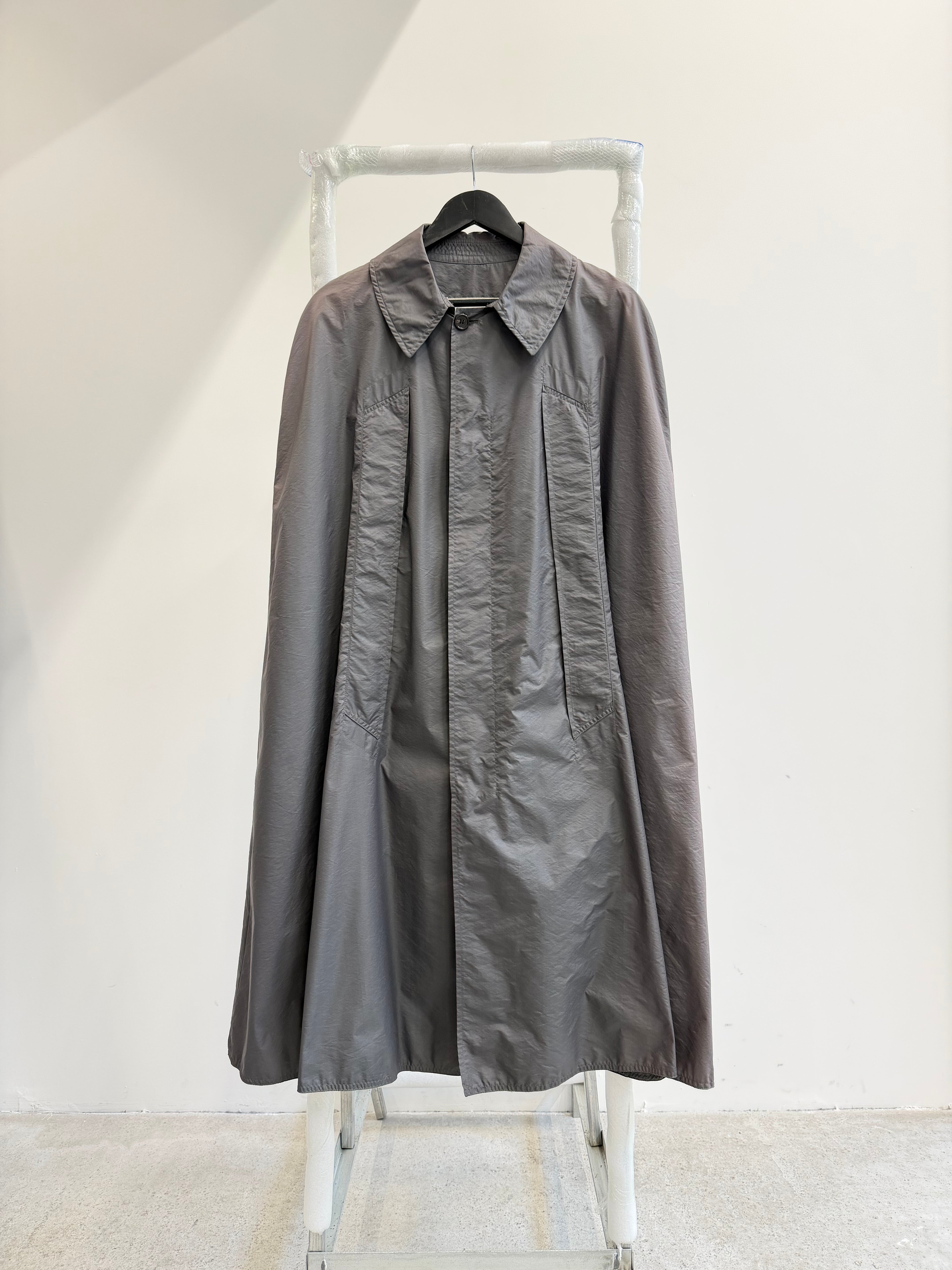 AW1994 Martin Margiela 'Reproduction d'une série de vêtements anciens' French Military Cavalry Cape