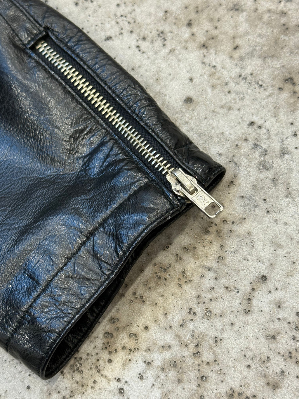 FW1990 Alaïa Patent Leather Perfecto With Darted And Laced Back