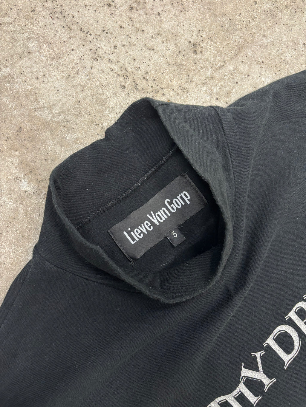 AW2000 Lieve Van Gorp 'Rock N Roll Star' High-Neck With Removable Leather Tag