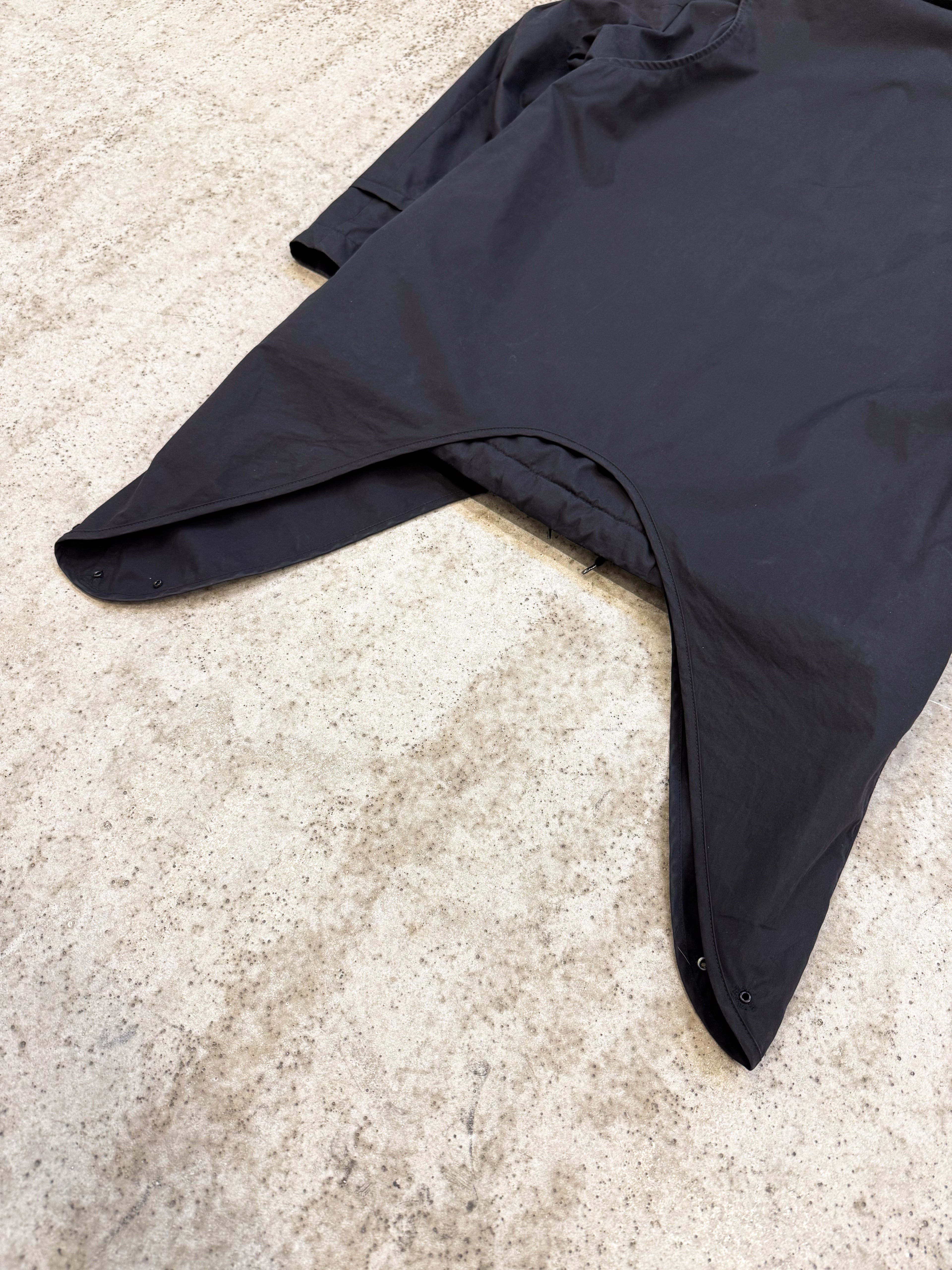 AW2004 Helmut Lang Layered Parka With Extended Sides And Fleece Lining